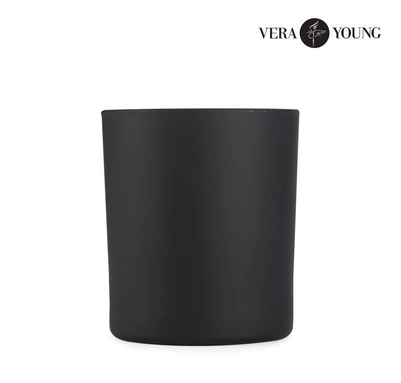Świeca sojowa 220g - Norwegian Woods (Christmas tree) - VERA YOUNG P056233A