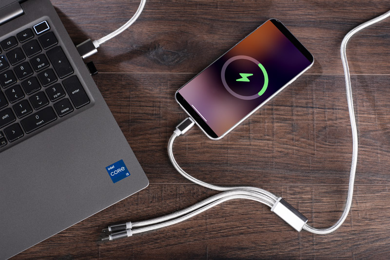 Kabel USB 3 w 1 TALA P050467A