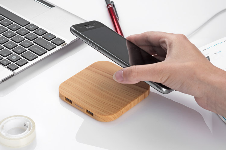 Ładowarka indukcyjna LINO P001791A