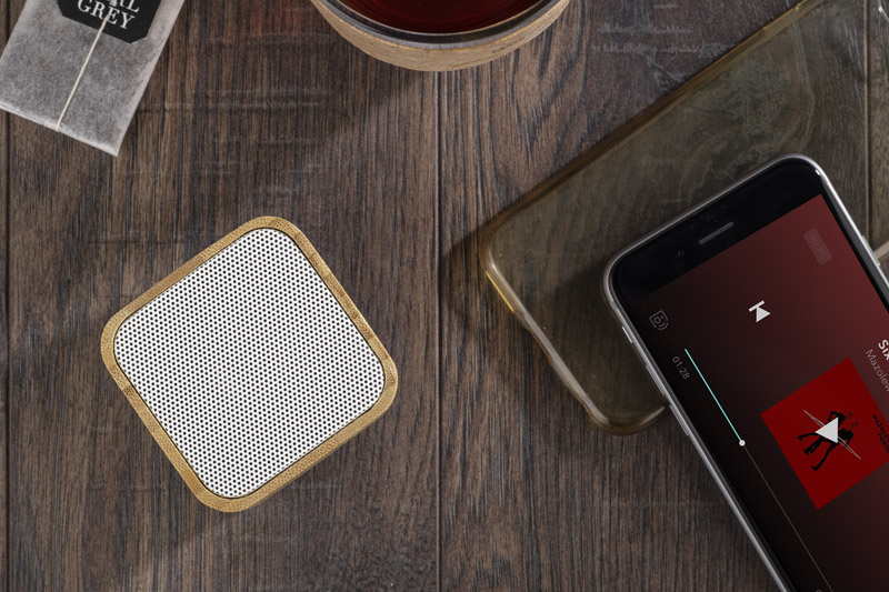 Głośnik bezprzewodowy GROOVE P001829A