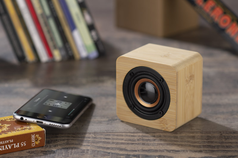 Głośnik bezprzewodowy VINTAGE P041499A