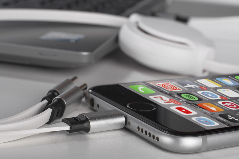 Kabel USB 3 W 1 BALJO P049078A