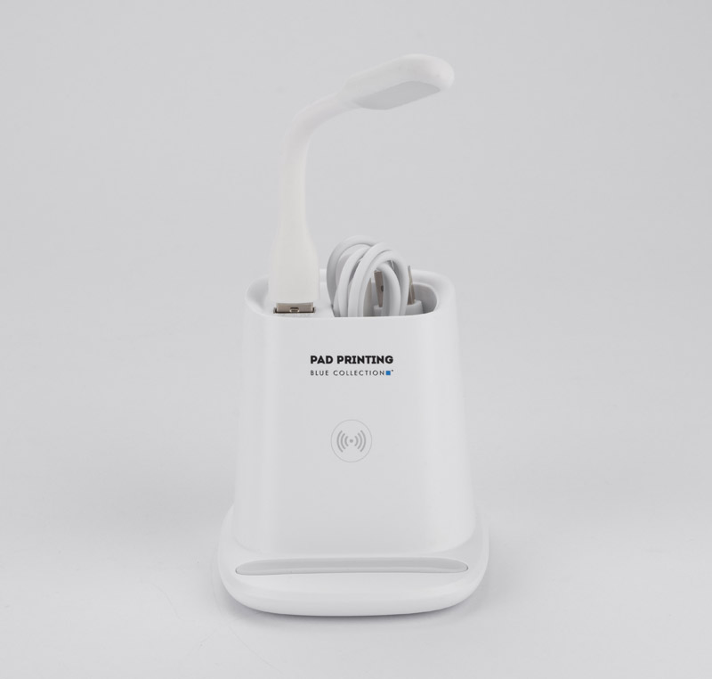 Przybornik z ładowarką indukcyjną (5W) BERGO II P056246A