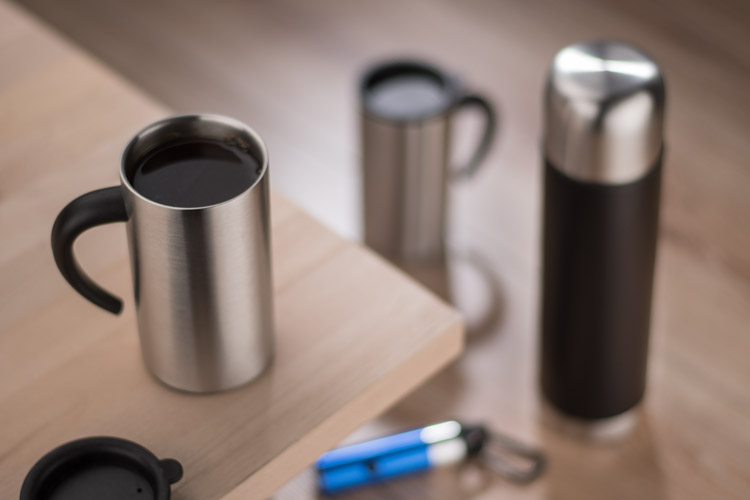 Zestaw upominkowy ACON (Termos 500 ml, 2 kubki 260 ml) P001992A