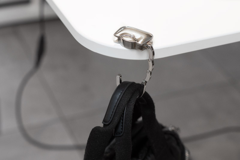 Wieszak na torebkę LADY P001997A