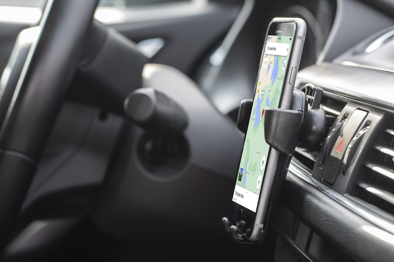 Uchwyt samochodowy do telefonu CUERO P002194A