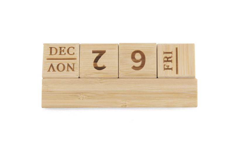 Kalendarz bambusowy NEN P097810A