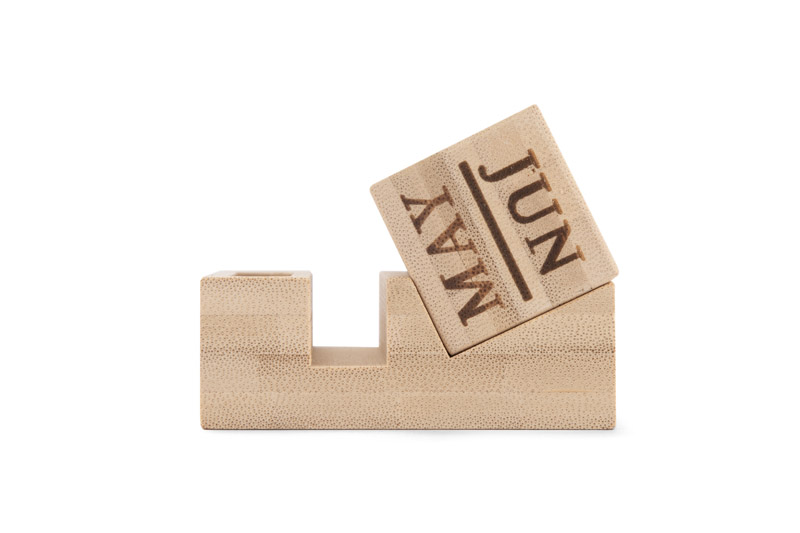 Kalendarz bambusowy NEN P097810A