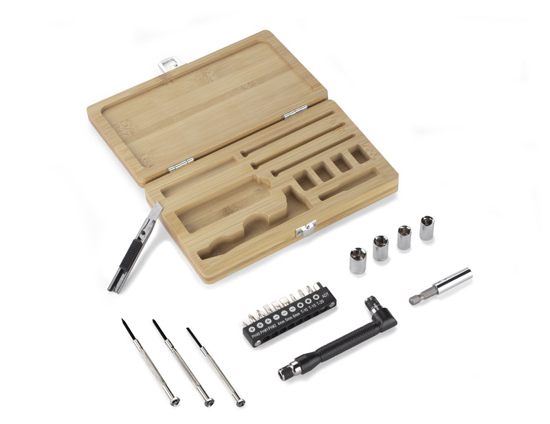 Zestaw narzędzi MAD P049195A