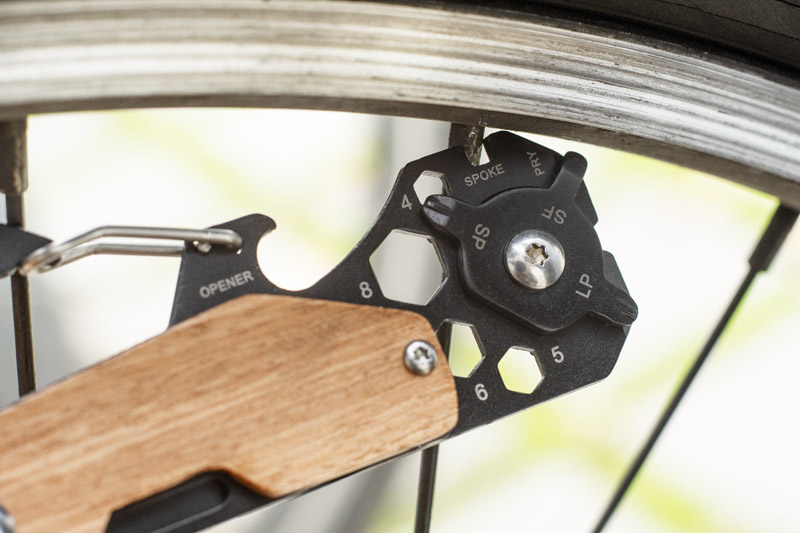 Narzędzie wielofunkcyjne FINLI P101612A