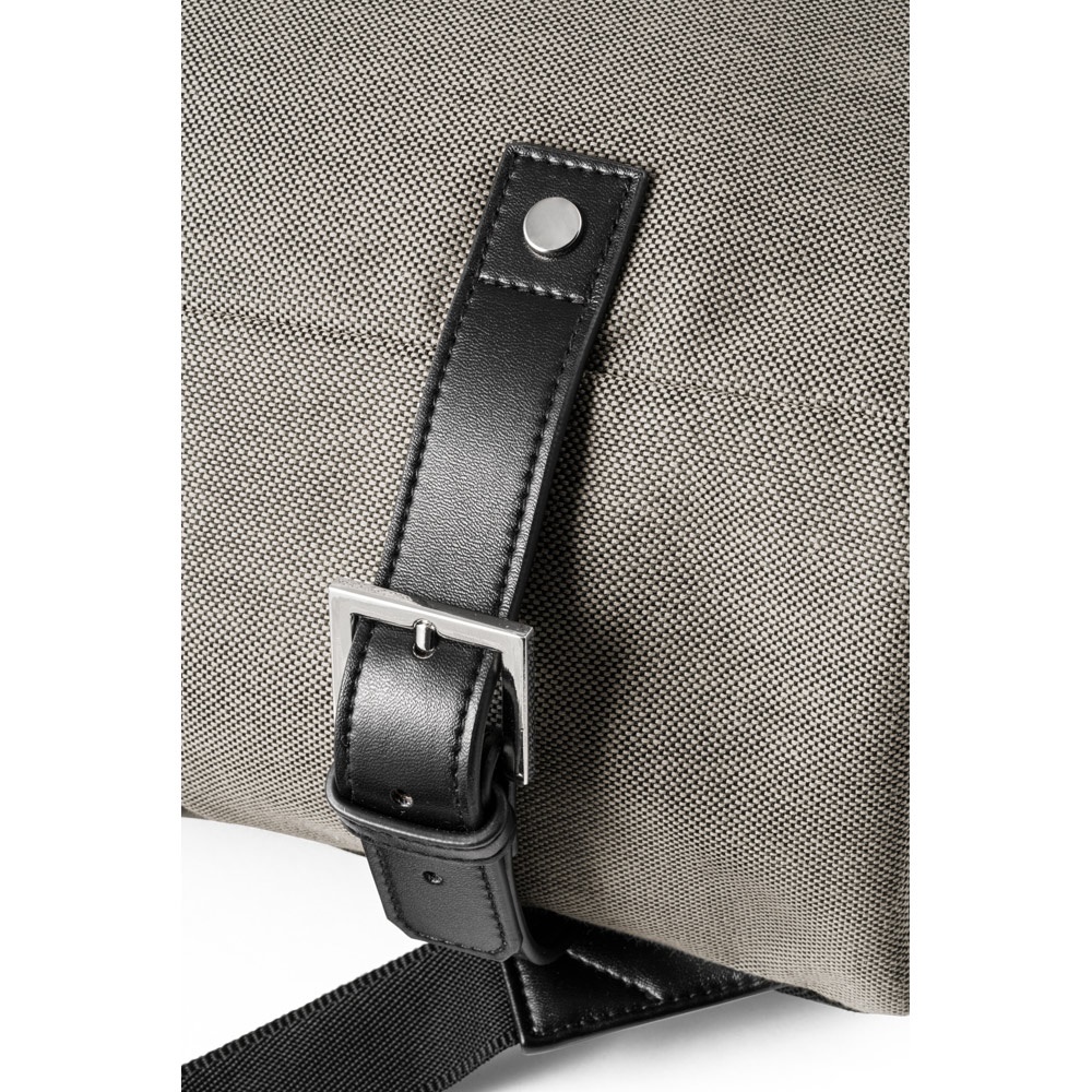 DIVERGENT BACKPACK II. Plecak na laptopa do 15.6'' z tkaniny i PU P041086S