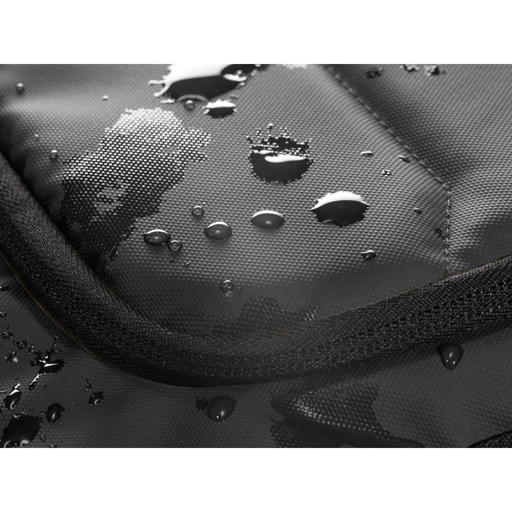 TOULON. Plecak na notebooka wykonany z wysokiej gęstości materiału 600D poliester z recyklingu z wodoodpornym wykończeniem 16" P083109S