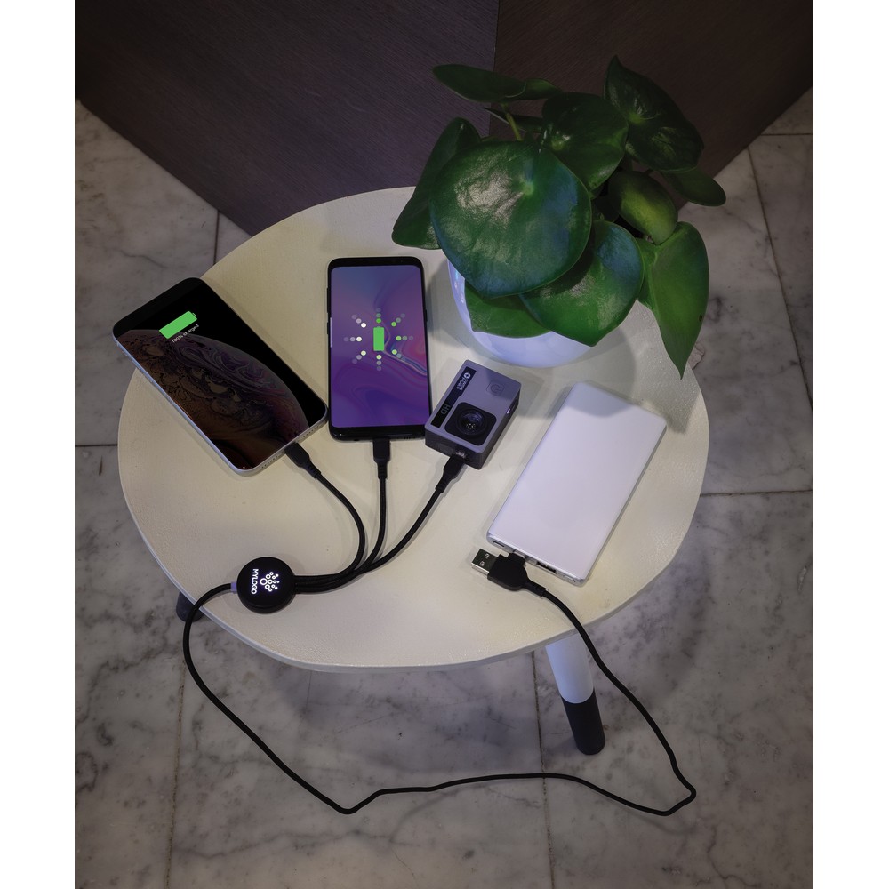 Kabel do ładowania z podświetleniem logotypu P010169X