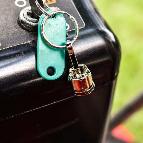 Brelok metalowy Piston P000378R