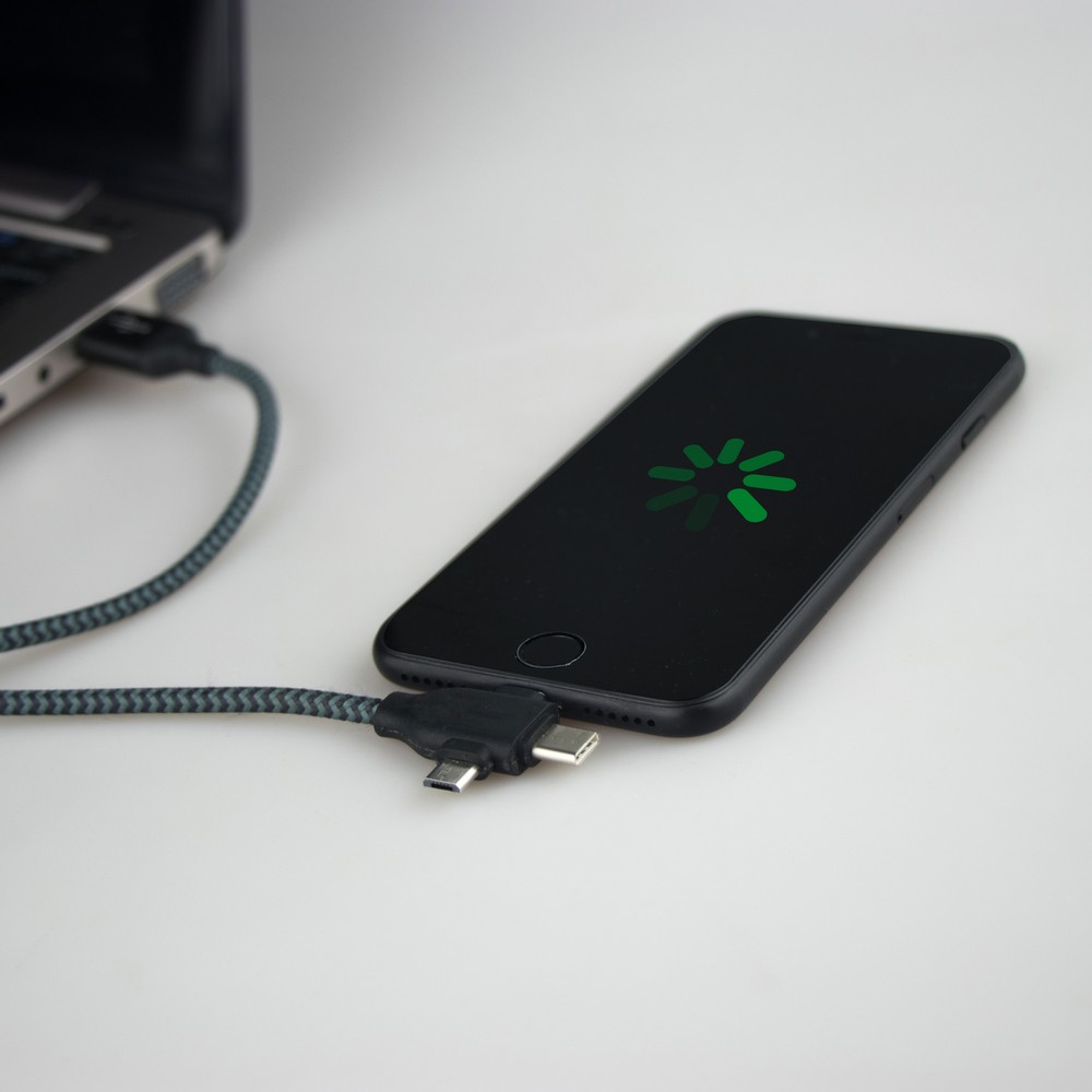 Kabel do ładowania i synchronizacji | Evans P010326X