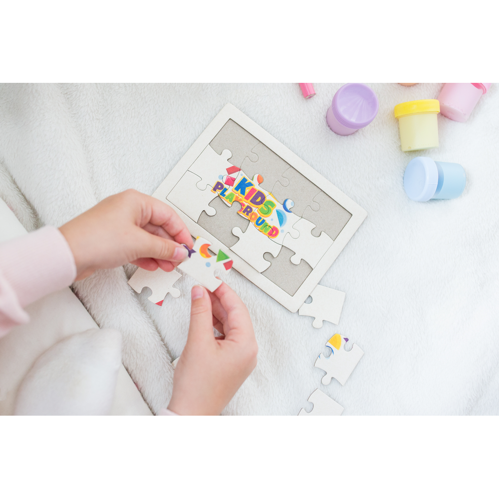 Puzzle | Caelan P067089X