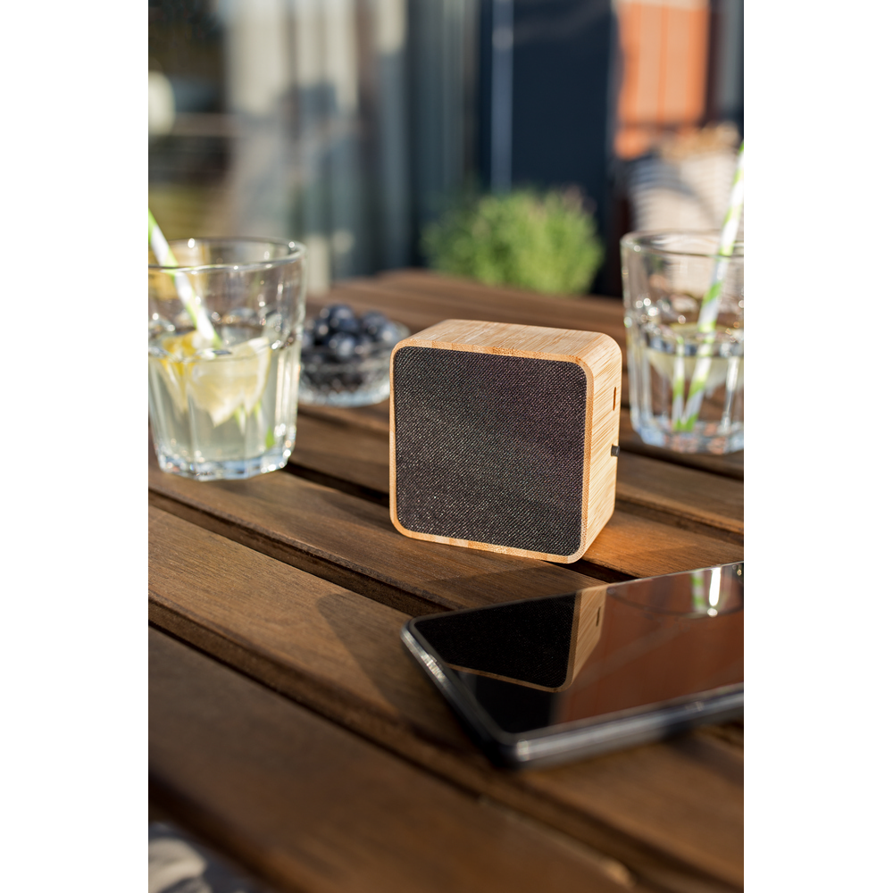 Bambusowy głośnik bezprzewodowy 3W B'RIGHT, panel słoneczny | Androwe P067095X