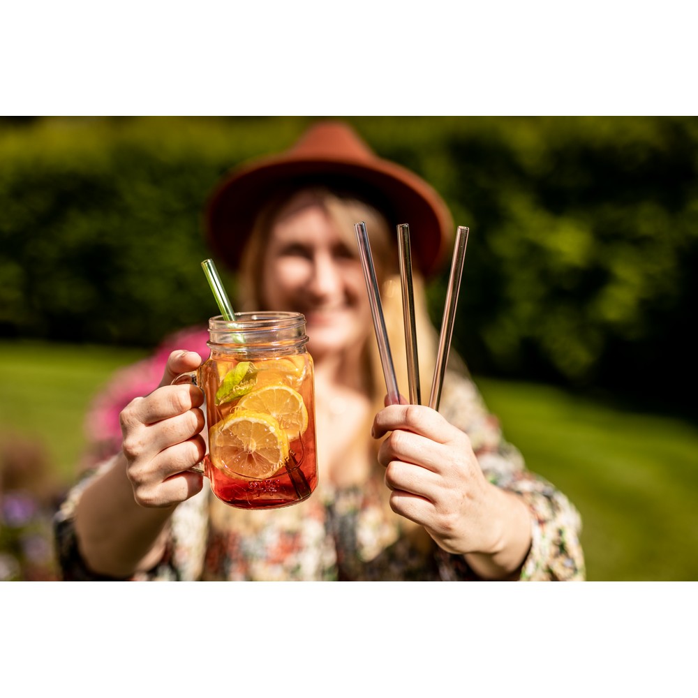 Zestaw szklanych słomek wielokrotnego użytku B'RIGHT, 4 szt., czyścik z blaszką pod znakowanie w komplecie | Lea P010331X