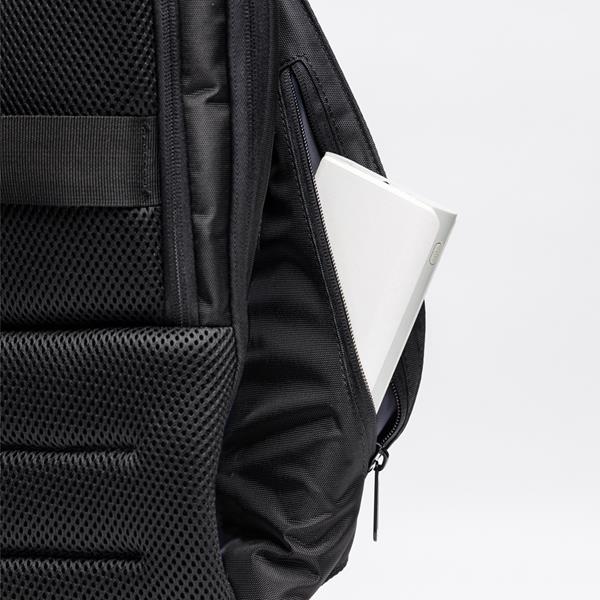 Plecak podróżny na laptopa 15,6 z zabezpieczeniem przed kradzieżą P093428P