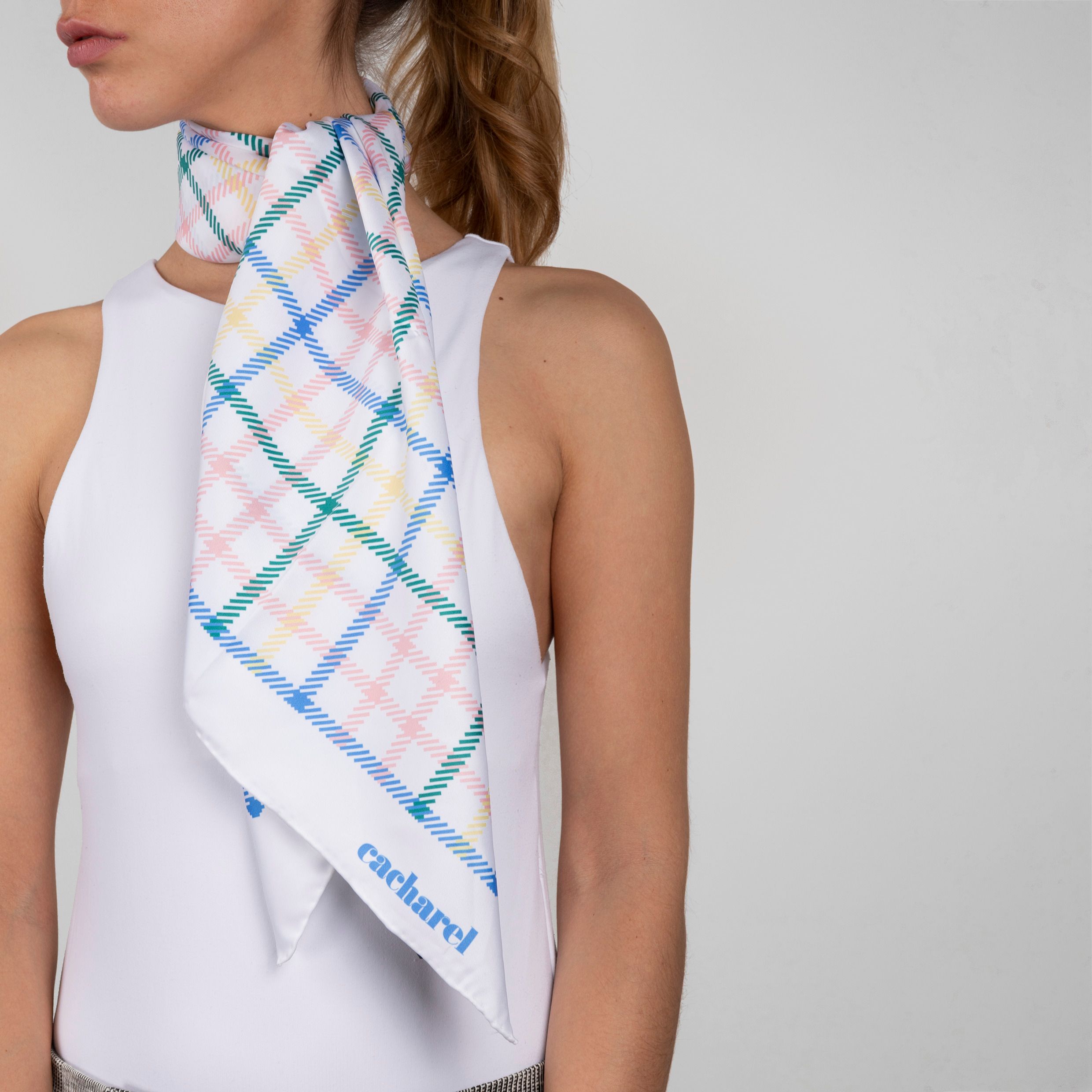 Apaszka Harlow White P091454P