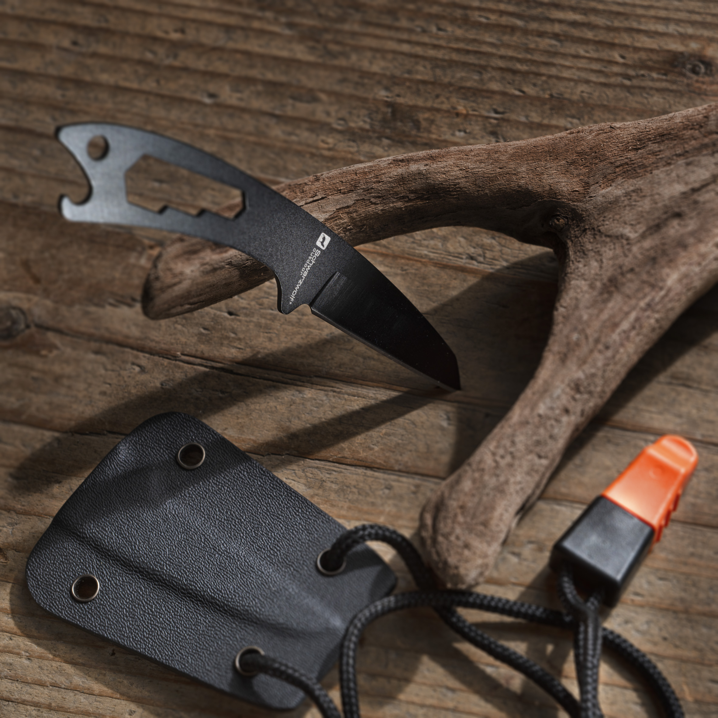 Nóż wielofunkcyjny BAKO Schwarzwolf P086935K