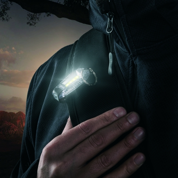 Latarka z brelokiem POSO Schwarzwolf P086017K