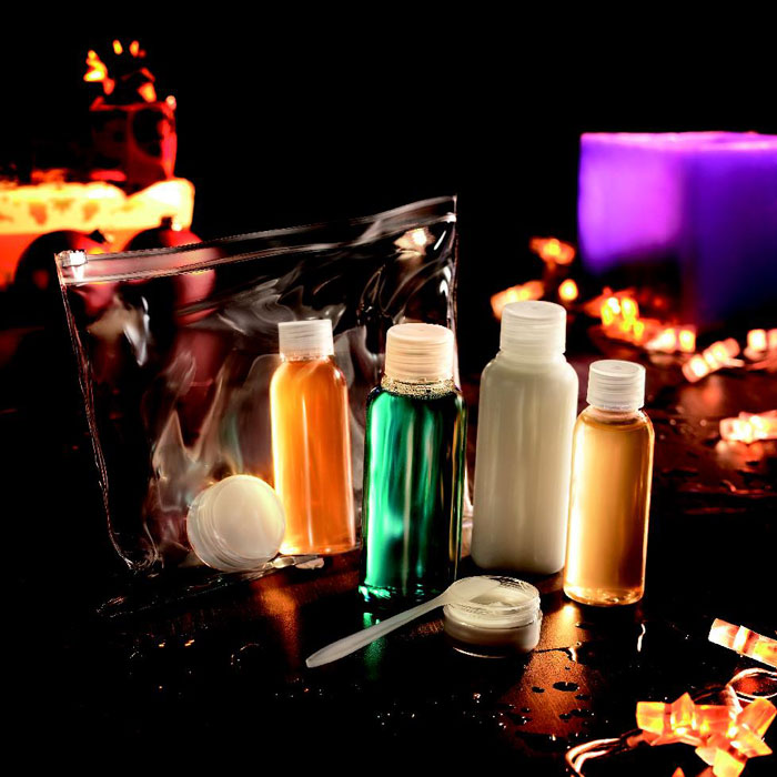 Podróżny zestaw na kosmetyki P017233O