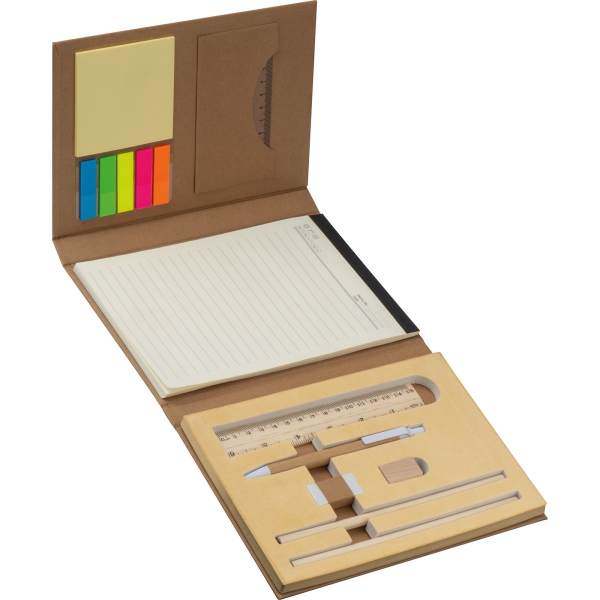 Folder z notatnikiem w linie i przyborami do pisania P086394K