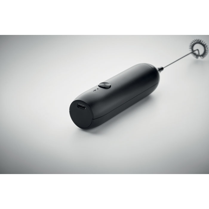 Elektryczny spieniacz do mleka P067360O