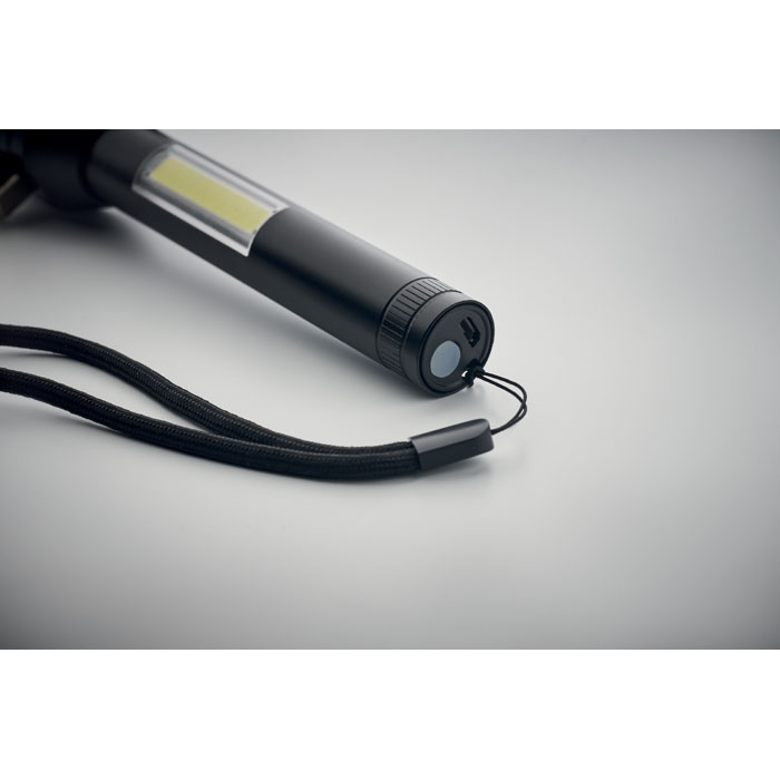 Młotek awaryjny 3 w 1 P067481O