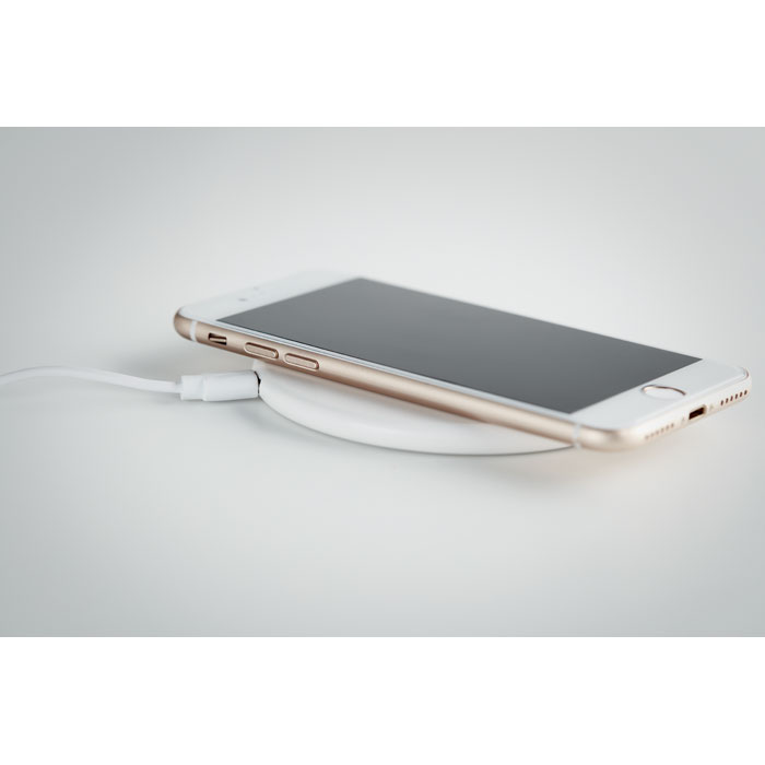 Ładowarka z ABS, recykling P017646O