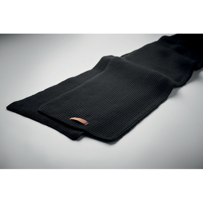 3 artykuły na zimę z RPET P043268O