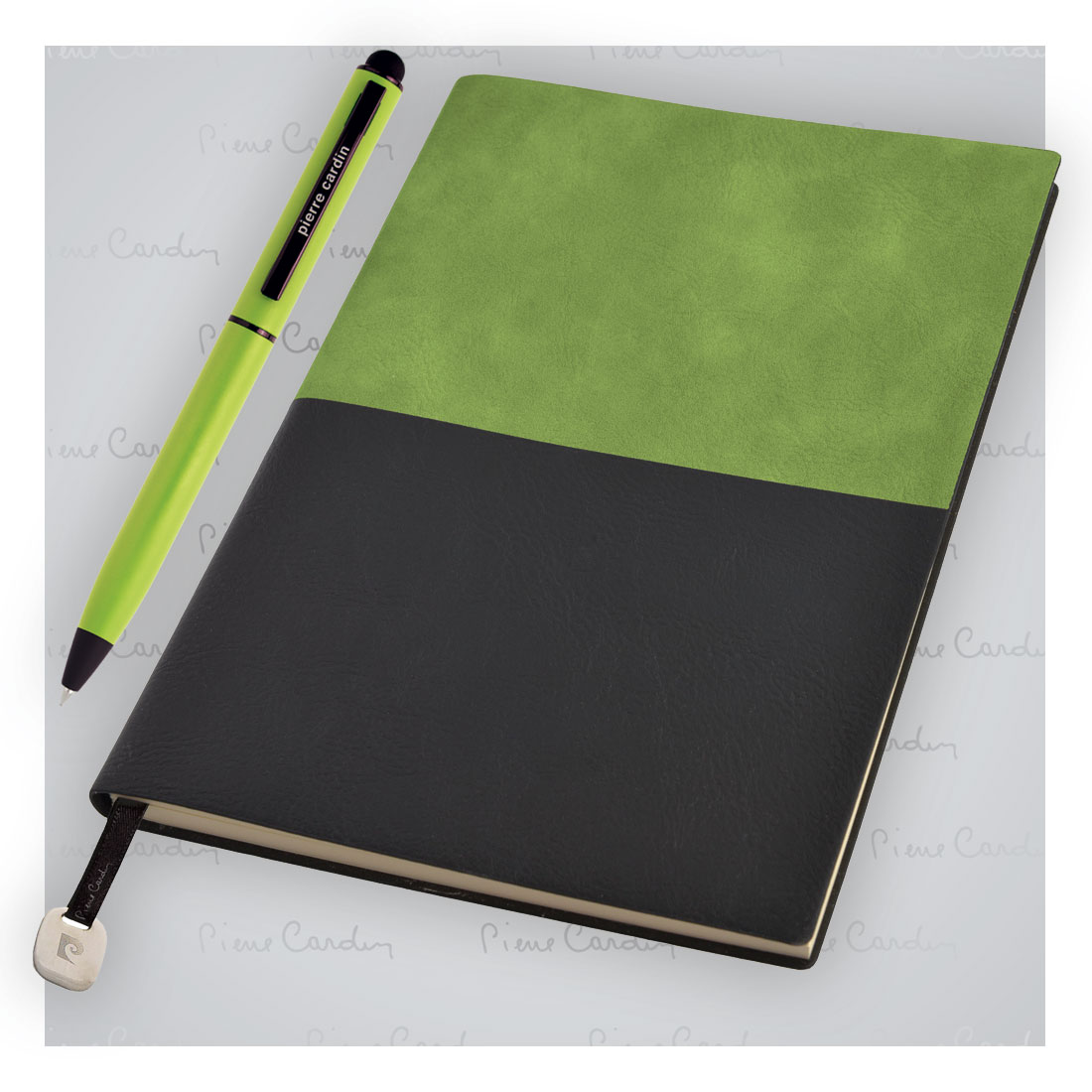 Notes A5 i długopis REPORTER Pierre Cardin P091239P zielony Notes A5 i długopis REPORTER Pierre Cardin P091239P zielony