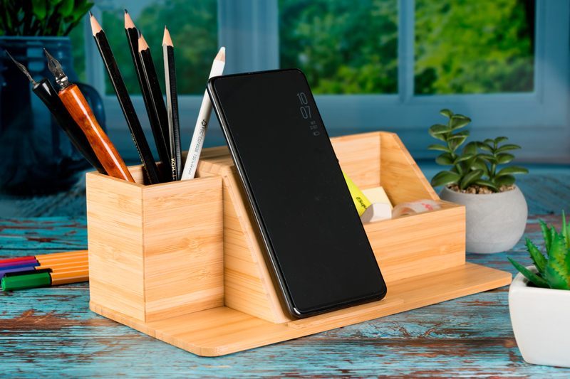 Organizer na biurko z ładowarką indukcyjną LUBLIN P088720G