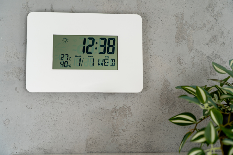 Zegar ścienny BELGRADE P089666G