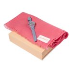 Zestaw upominkowy Cacharel zegarek i apaszka- CFG335Q + CMN333M P091358P