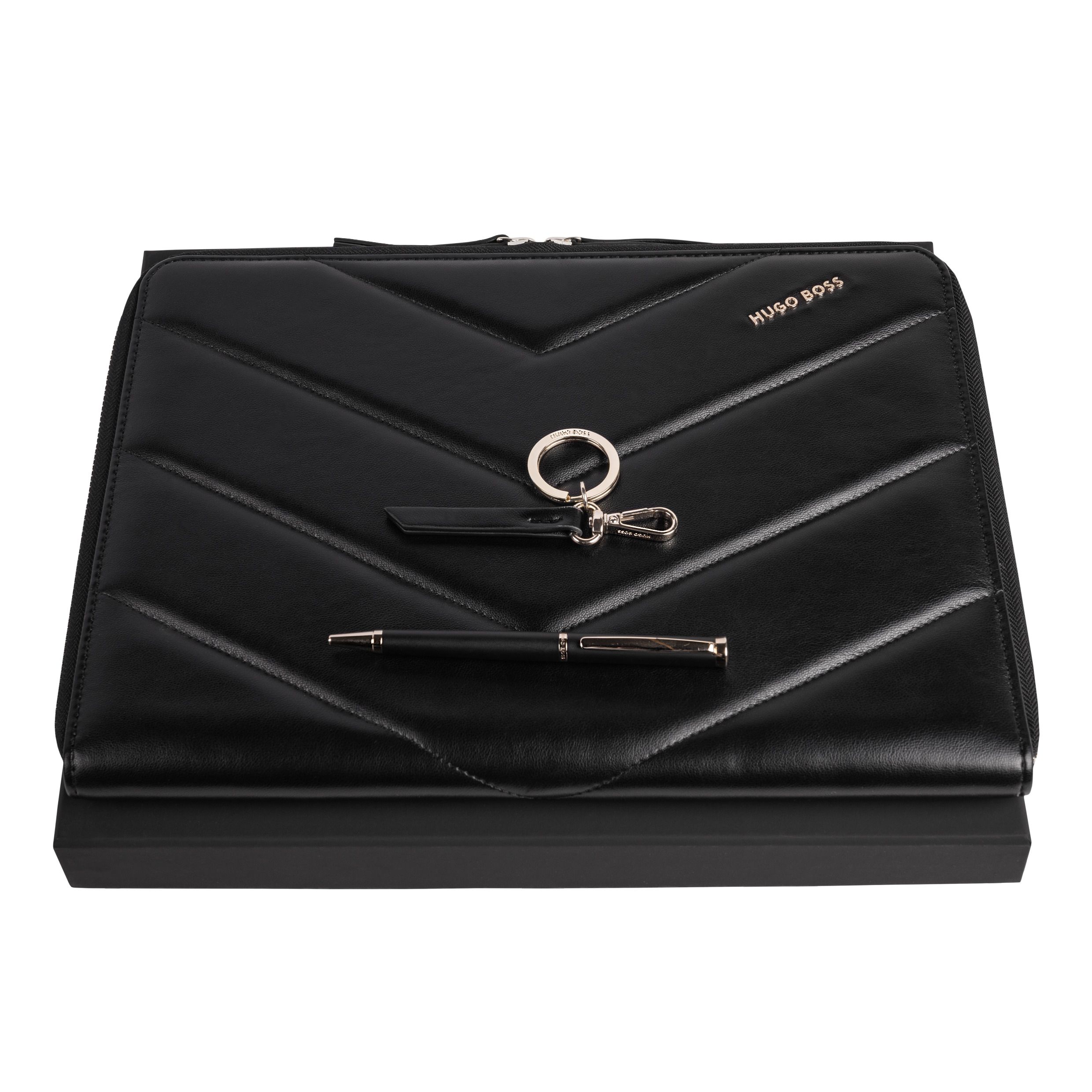 Zestaw upominkowy HUGO BOSS brelok, długopis i teczka A4 - HAK311A + HSC3114A + HTA311A P091442P PM-HPABK311A