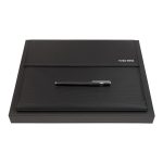 Zestaw upominkowy HUGO BOSS pióro kulkowe i teczka A4 - HDF210A + HSV2855A P092148P