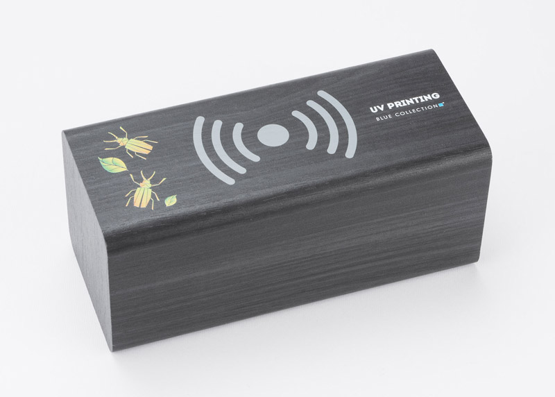 Zegar na biurko z ładowarką indukcyjną CORNELL P001658A