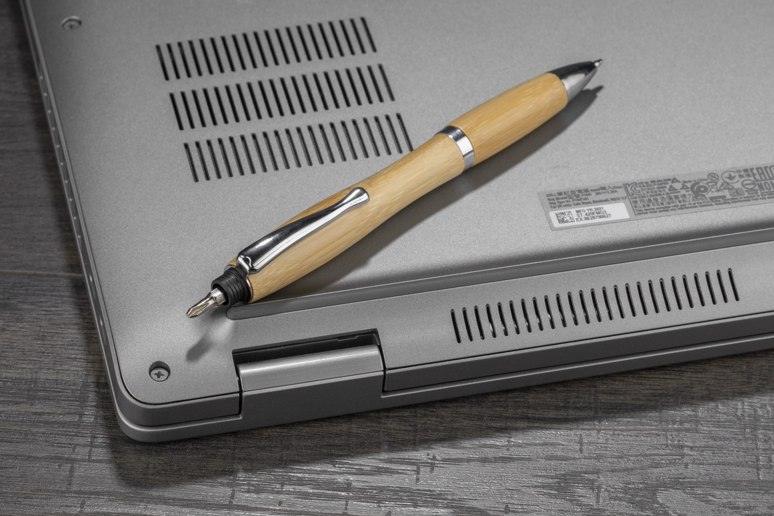 Długopis touch ze śrubokretem ARETI P049143A