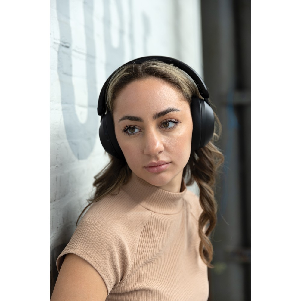 Bezprzewodowe słuchawki nauszne Urban Vitamin Cupertino ANC P051871X