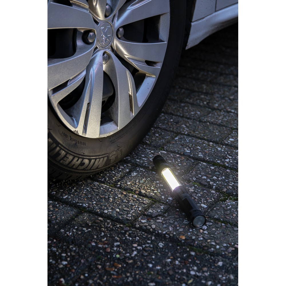 Teleskopowa latarka COB P009890X