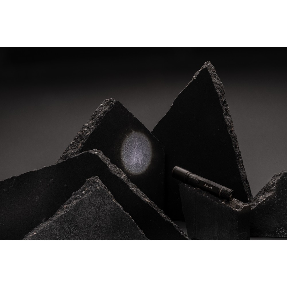 Kieszonkowa latarka Gear X, ładowana przez USB, aluminium z recyklingu P051911X