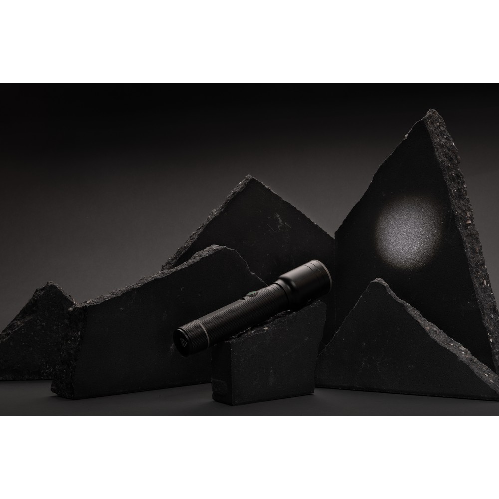 Duża latarka Gear X, ładowana przez USB, aluminium z recyklingu P051913X