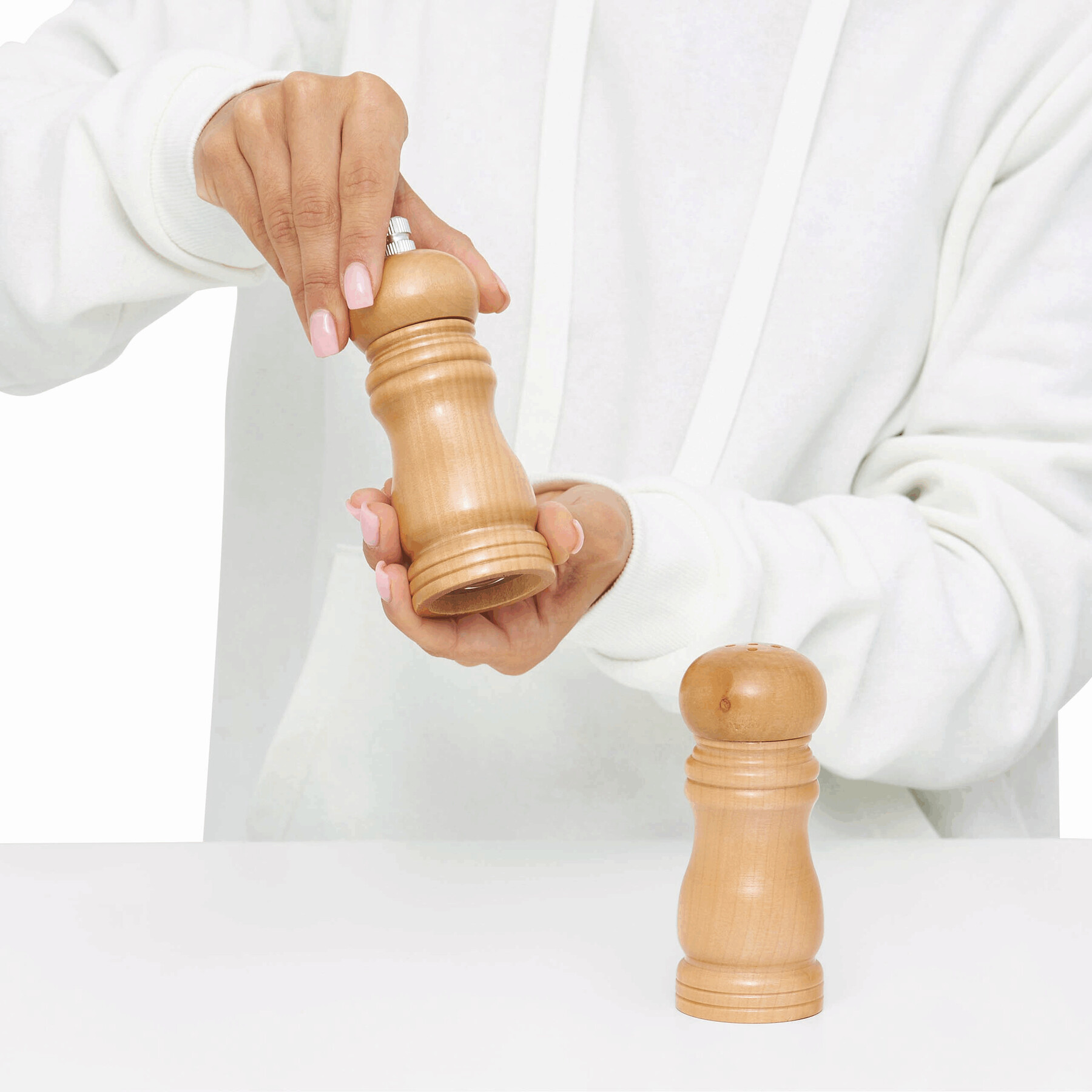 Zestaw solniczka i młynek do pieprzu DUO SPICE P043045I