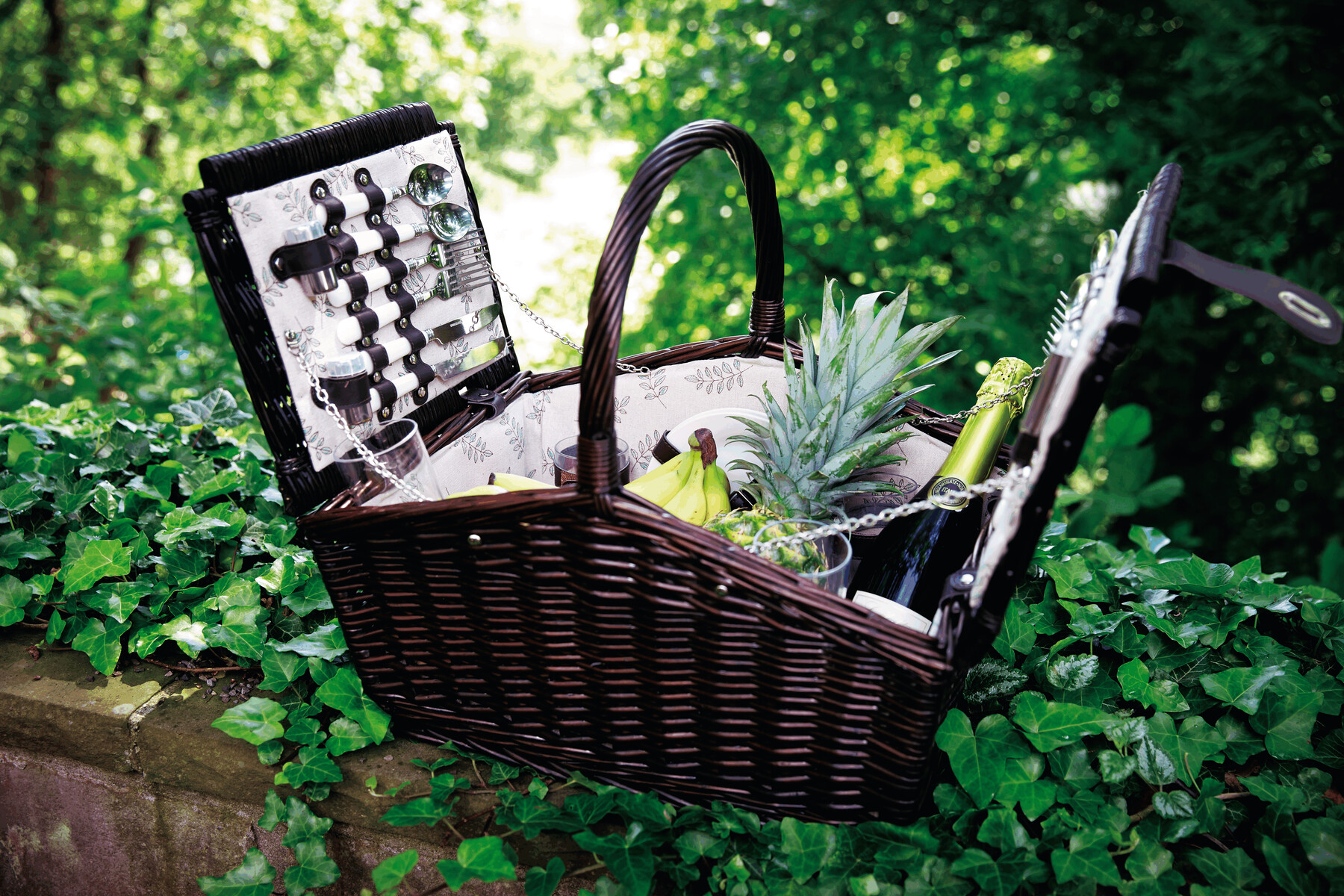 Wiklinowy kosz piknikowy RICHMOND PARK P005203I