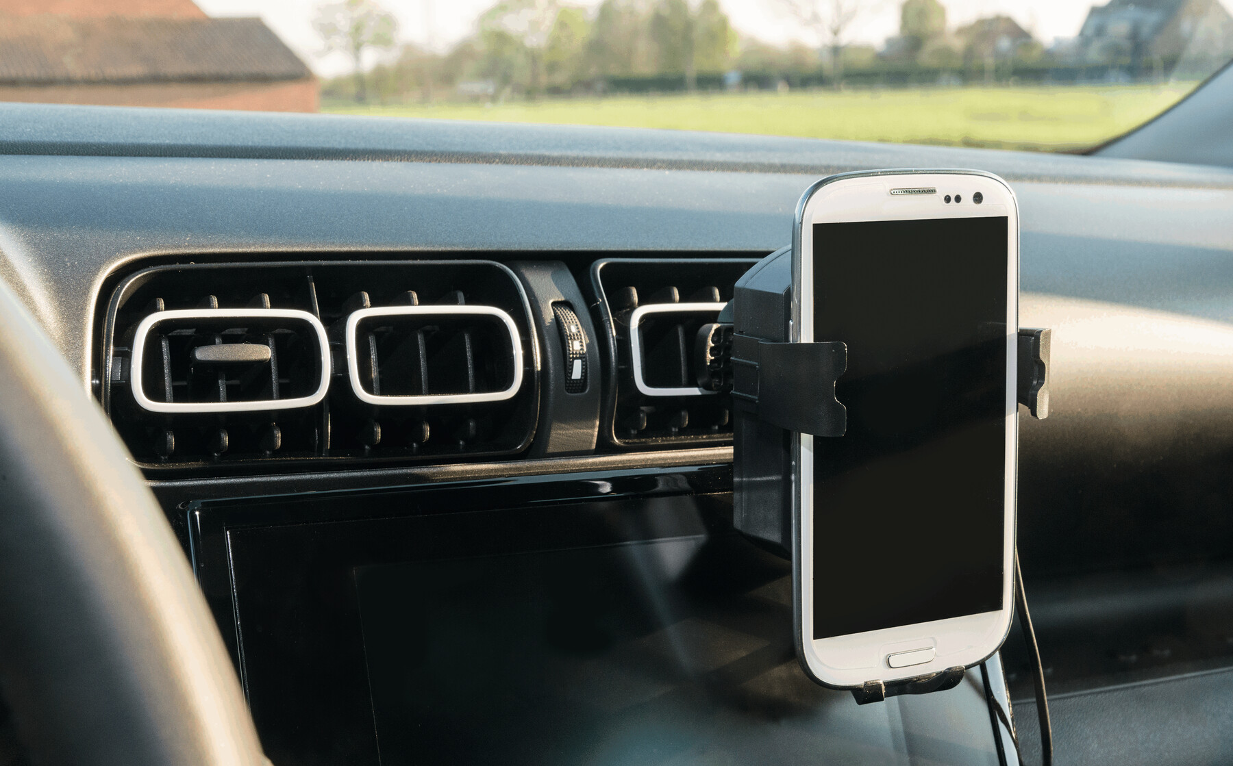 Uchwyt samochodowy na telefon CHARGE N GO P006071I