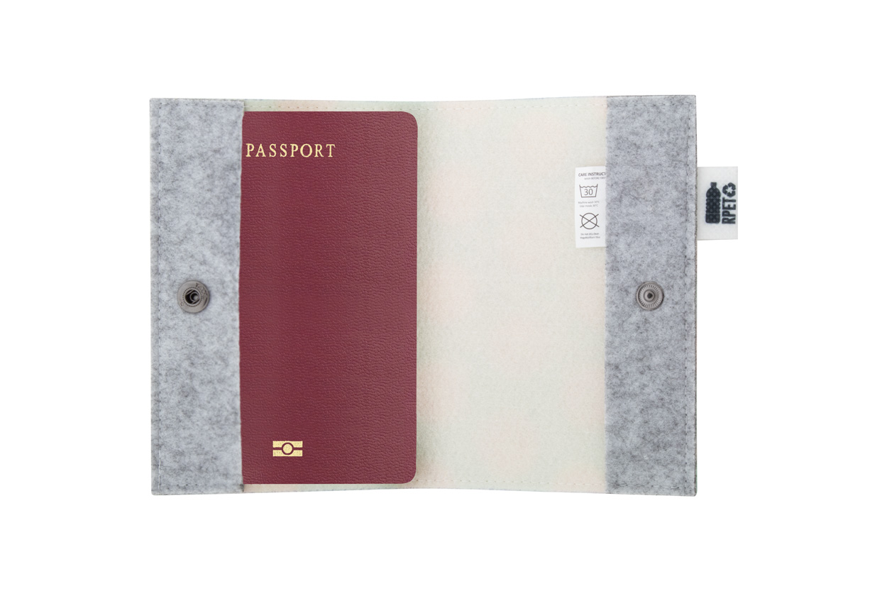 Personalizowana okładka na paszport RPET P117223D