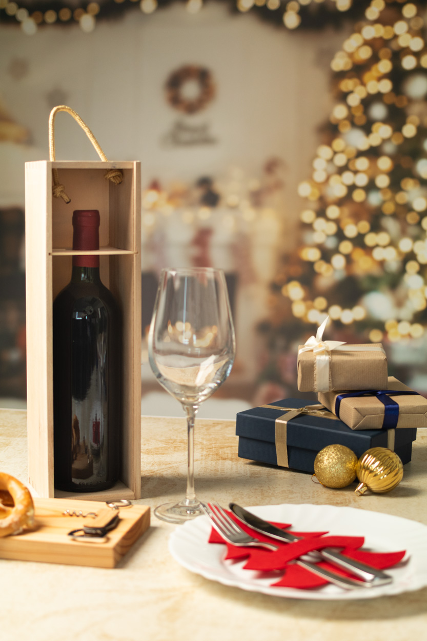 Pudełko prezentowe na wino wykonywane na zamówienie P118190D