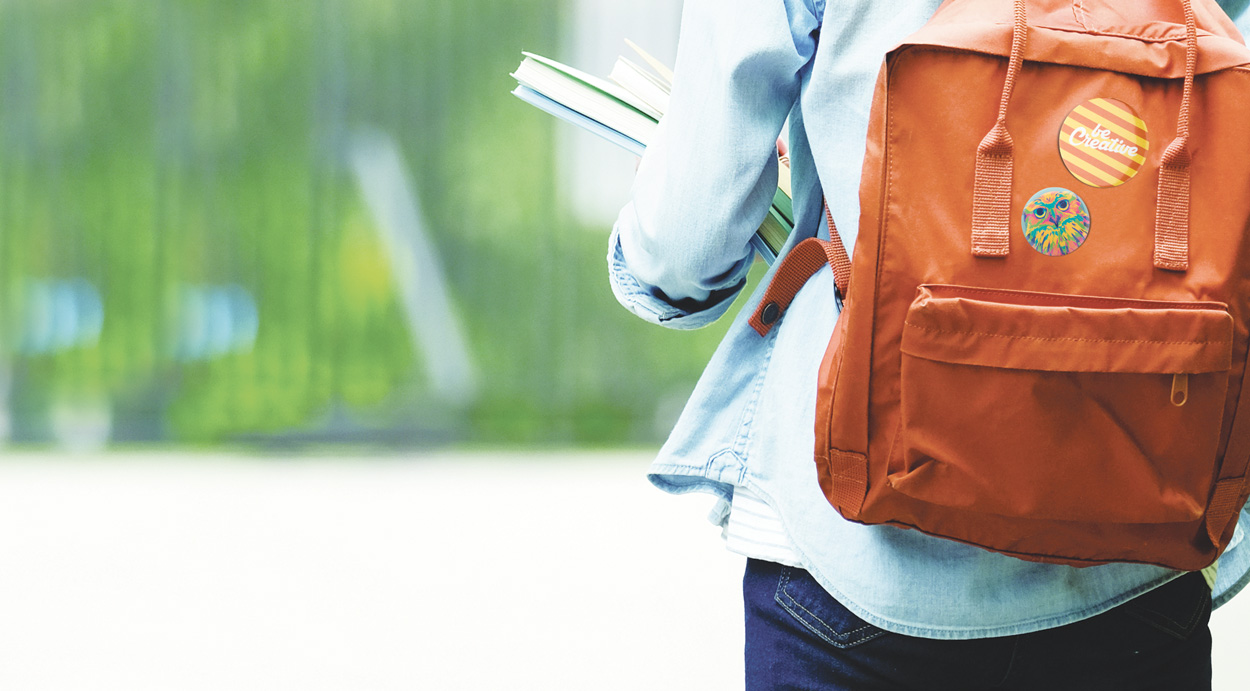 Pin / przypinka P112990D